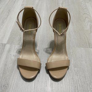 Nice Nude HEELS~ Ankle strap~ size 9~ LN!